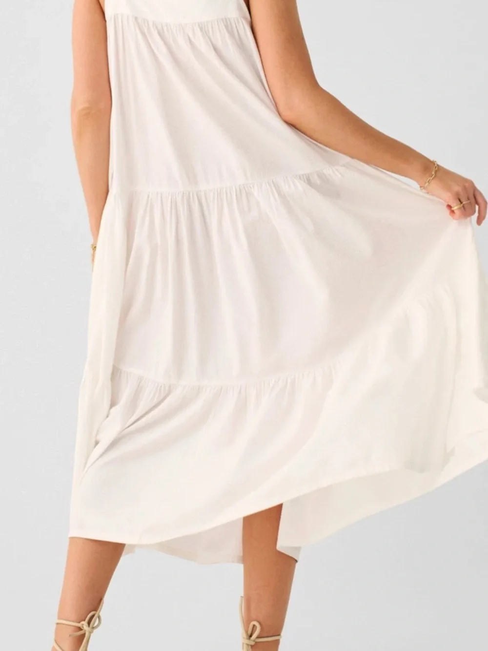 Faherty Marina Dress - Size Medium - Picture 4 of 8